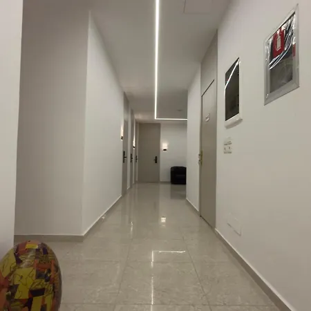 Hotel Eden *